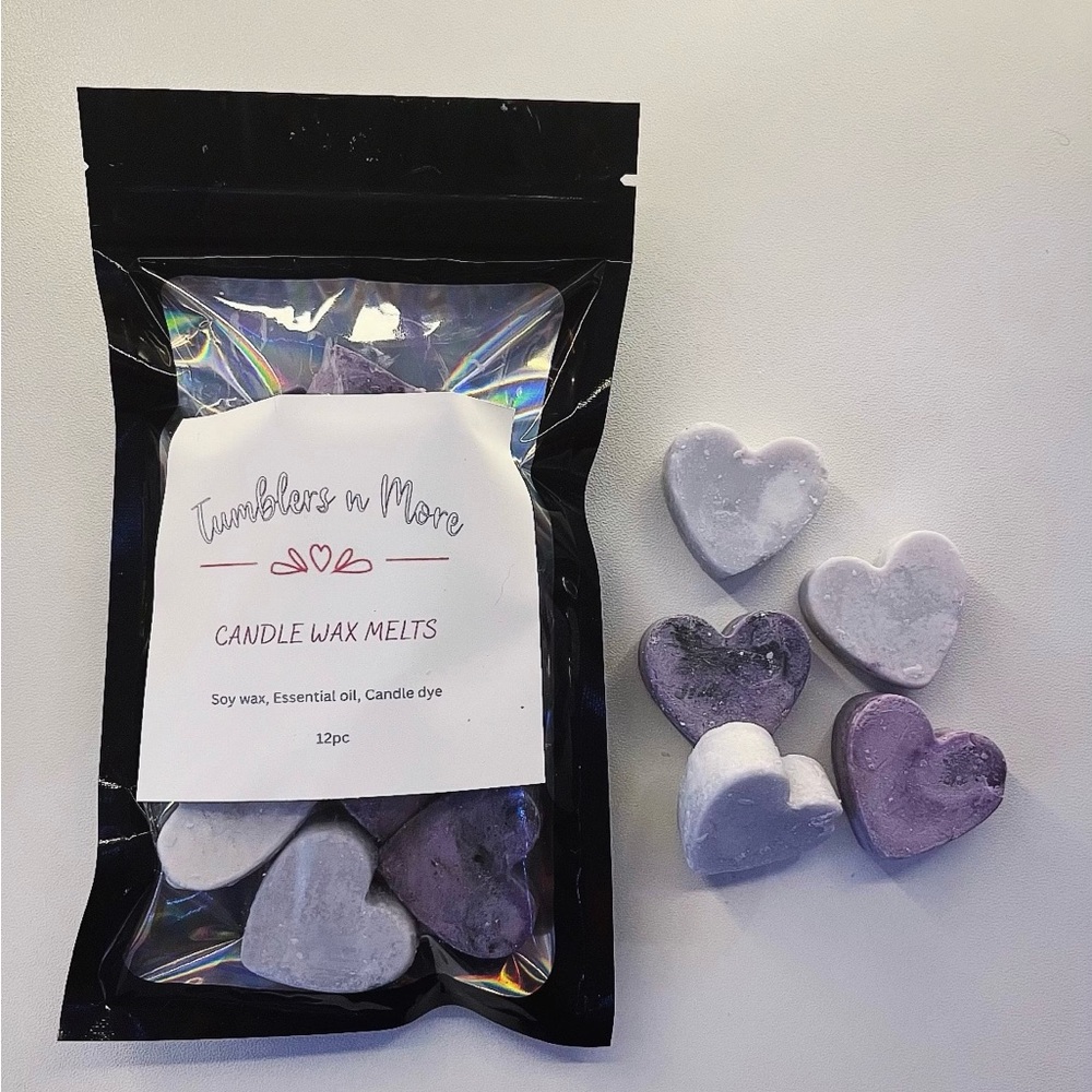 Tumblers n More Heart-Shaped Vapor Scented Wax Melts - Purple and White